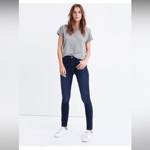 Madewell 10" High-Rise Skinny Jeans in Hayes Wash